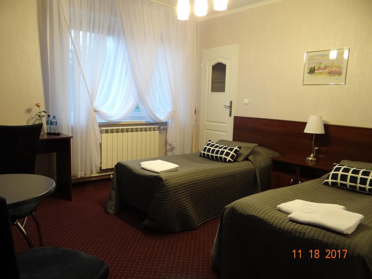 Bed and Breakfast "Arkadia" Ostroleka  Exterior foto